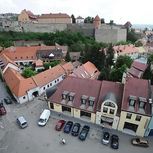 3* Hotel Minaret&etterem